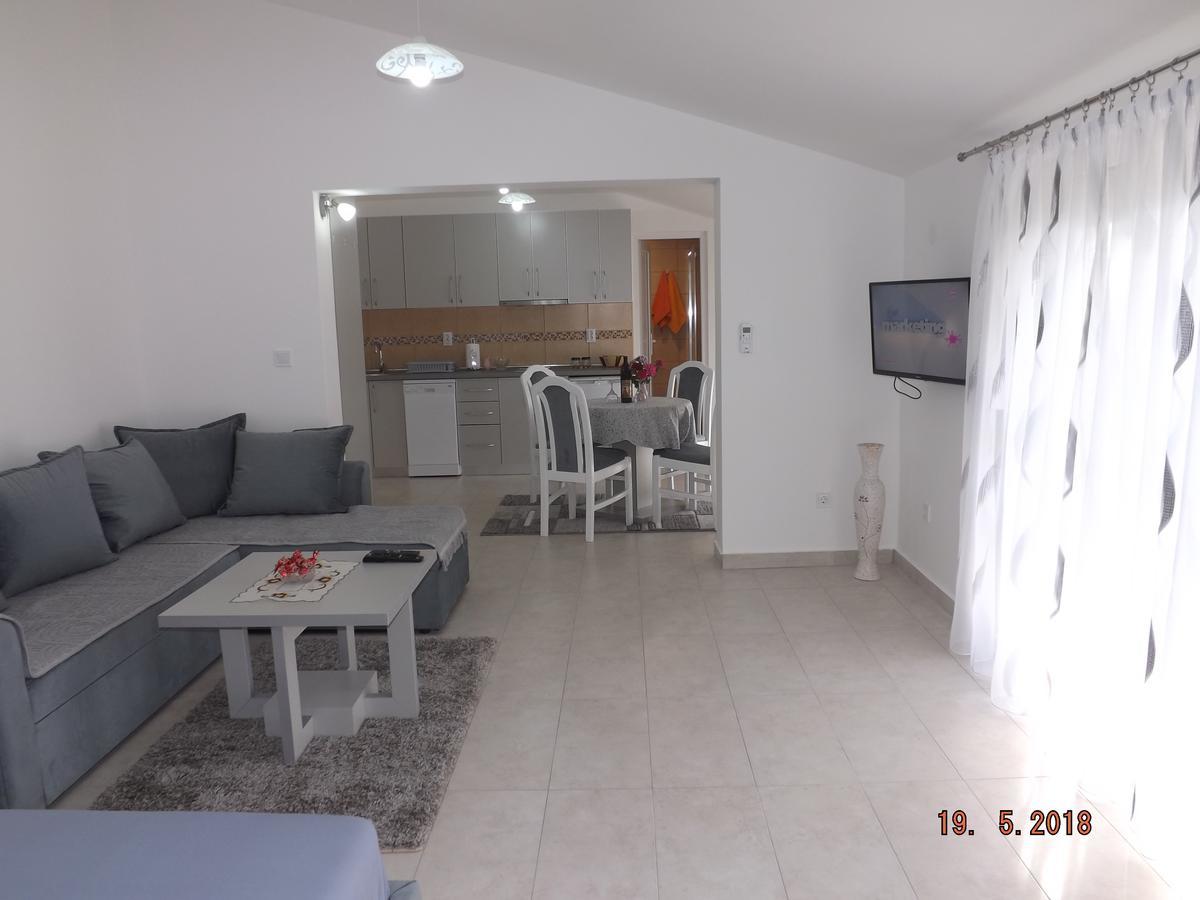 Raj Apartment Kotor Exterior foto